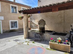 fontaine du village