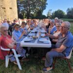 Repas derrière le Château
